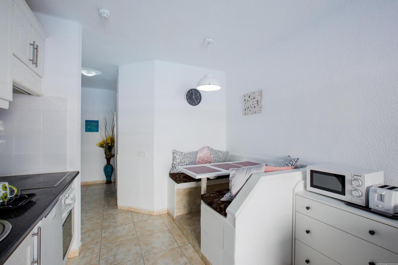 אדחה Great Location 1 Bedroom Apartment מראה חיצוני תמונה