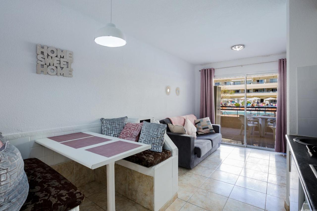 אדחה Great Location 1 Bedroom Apartment מראה חיצוני תמונה